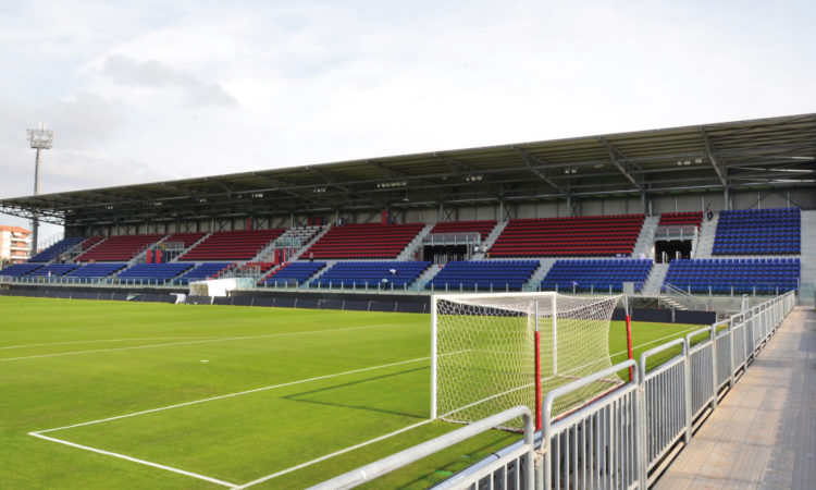 stadio-is-arenas-cagliari-tribune